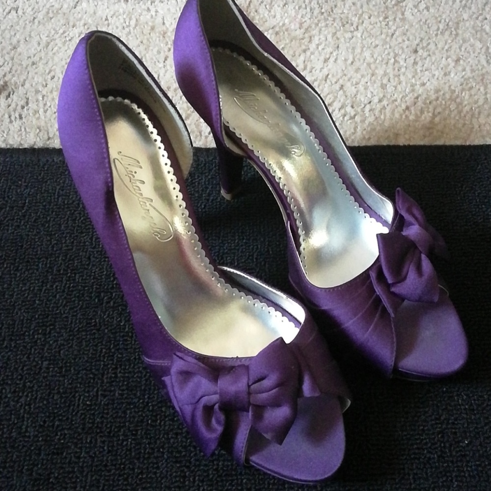 Michaelangelo plum purple heels